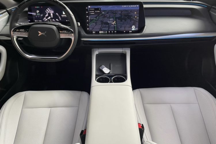 Used XPeng P7 2024 P7i 550 Max Interior 1