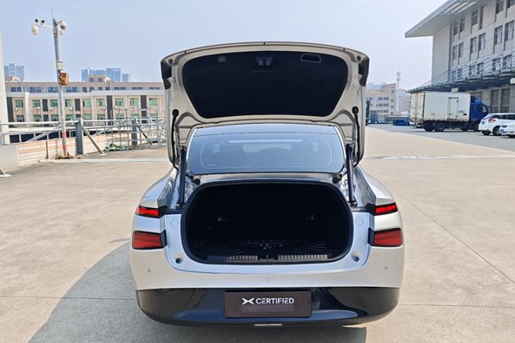 Used XPeng P7 2024 P7i 550 Max Interior 3