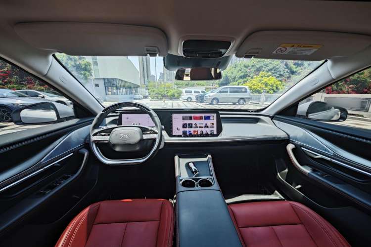 Used XPeng P7 2024 P7i 550 Max Interior 3