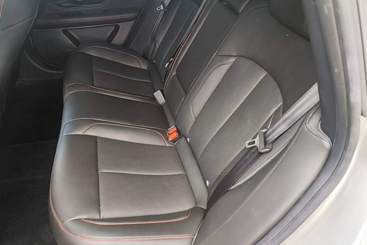 Used XPeng P7 2024 P7i 550 Pro Left Rear Seat