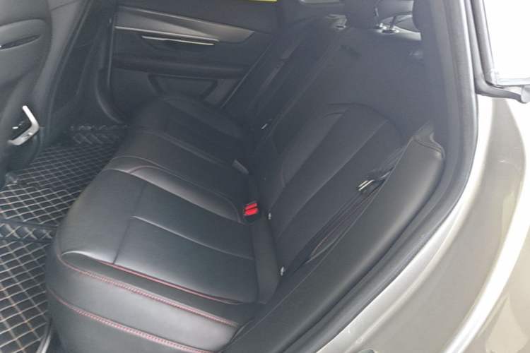 Used XPeng P7 2024 P7i 550 Pro Left Rear Seat