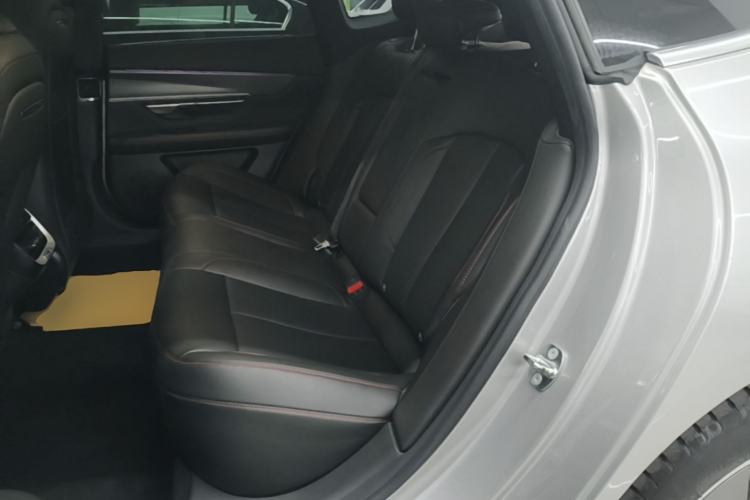 Used XPeng P7 2024 P7i 550 Pro Left Rear Seat