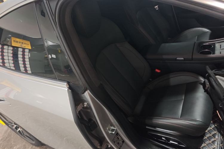 Used XPeng P7 2024 P7i 550 Pro Right Front Seat