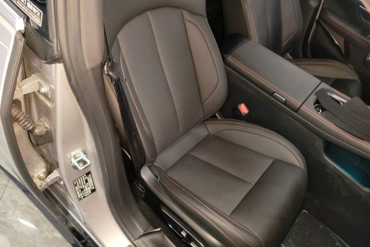 Used XPeng P7 2024 P7i 550 Pro Right Front Seat