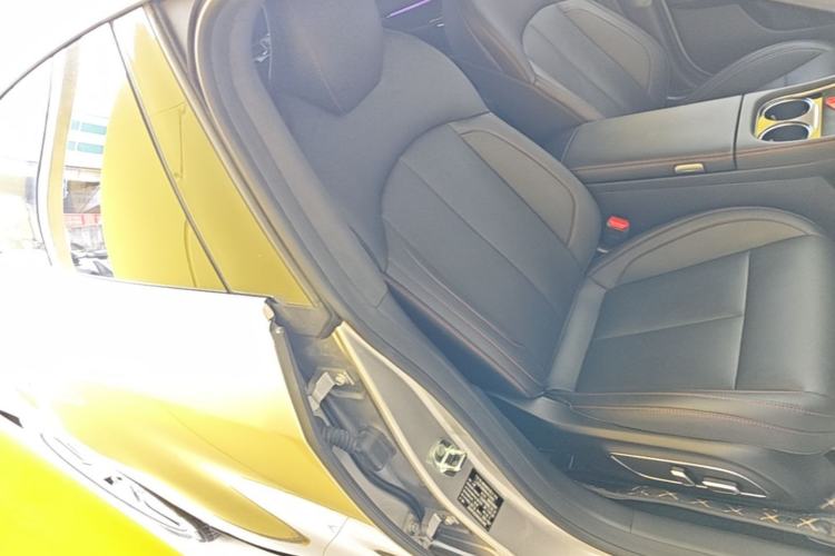 Used XPeng P7 2024 P7i 550 Pro Right Front Seat