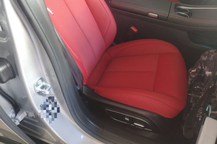 Used XPeng P7 2024 P7i 550 Pro Right Front Seat