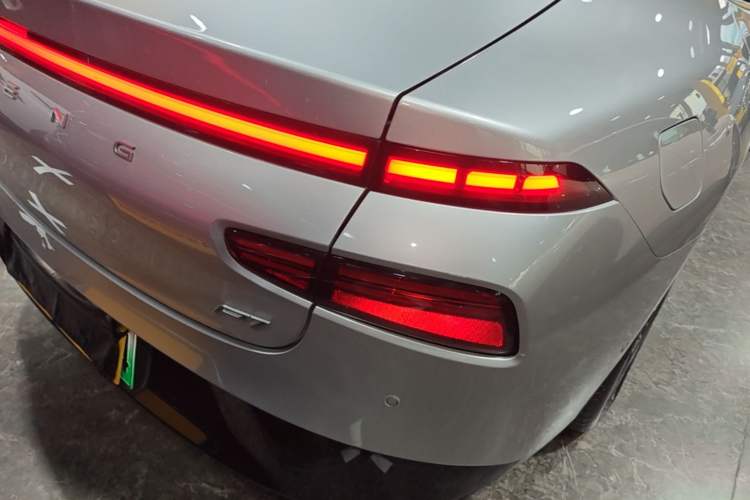 Used XPeng P7 2024 P7i 550 Pro Right Rear Taillight
