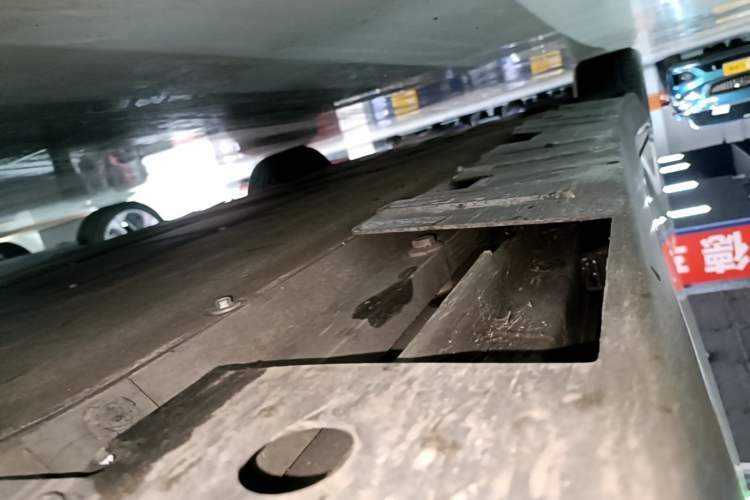 Used XPeng P7 2024 P7i 550 Pro Right Side Sill