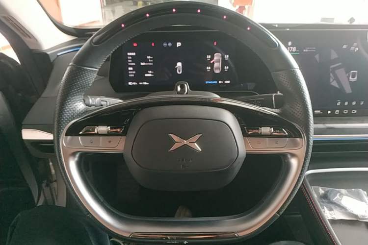 Used XPeng P7 2024 P7i 550 Pro Steering Wheel