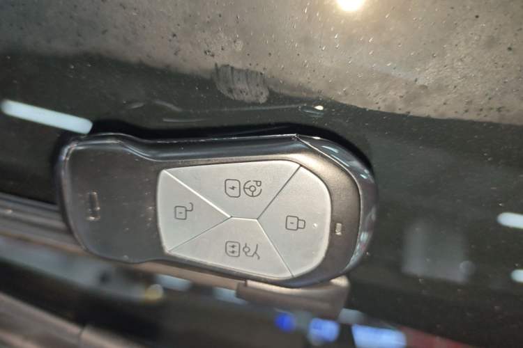 Used XPeng P7 2024 P7i 550 Max Vehicle Key