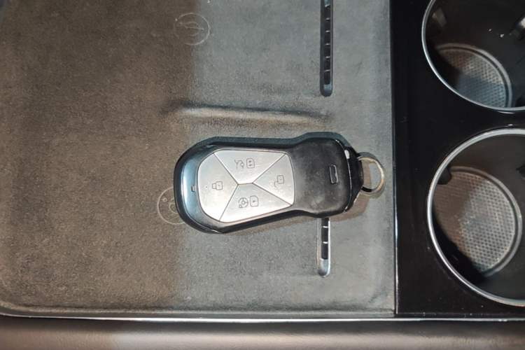Used XPeng P7 2024 P7i 550 Pro Vehicle Key