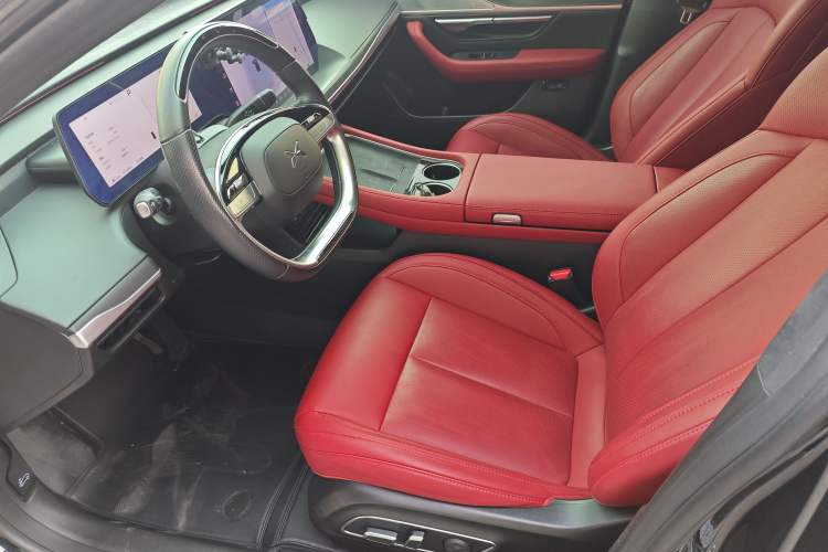 Used XPeng P7 2024 P7i 702 Max Pengyi Edition Interior 2
