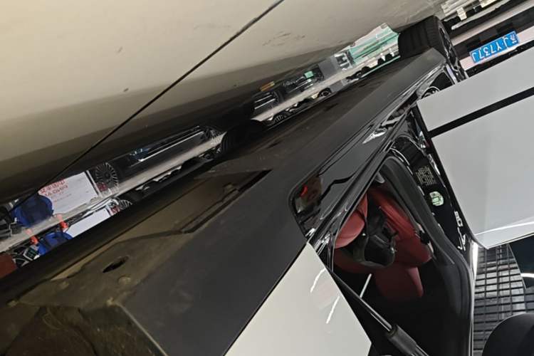 Used XPeng P7 2024 P7i 702 Max Pengyi Edition Right Side Sill