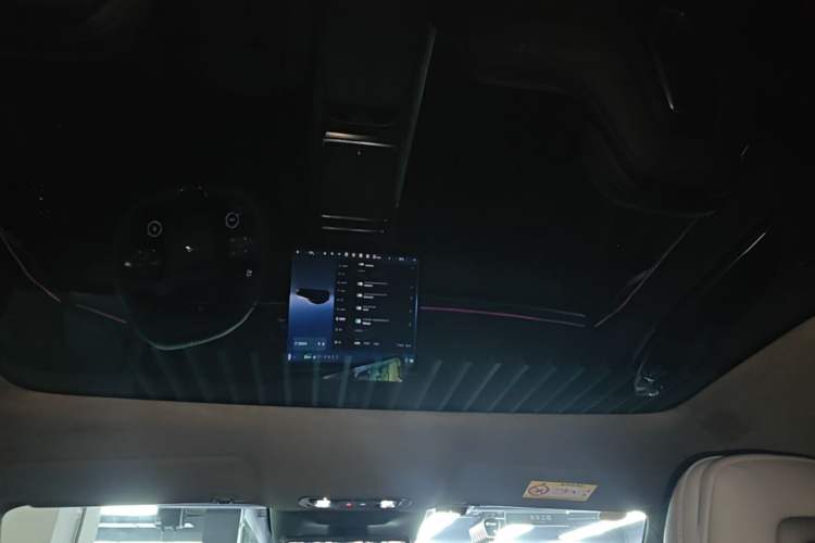 Used XPeng P7 2025 Model 702 Max Headliner