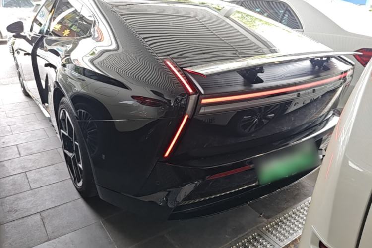 Used XPeng P7 2025 Model—702 Long Range Ultra Rear