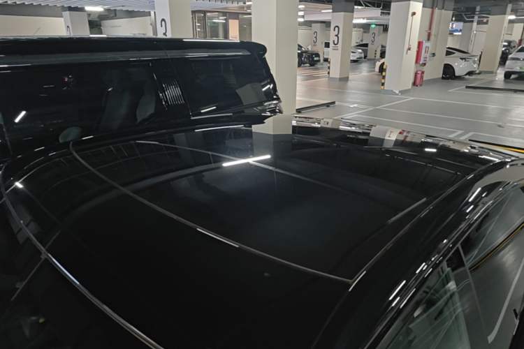 Used XPeng P7 2025 Model 702 Max Roof