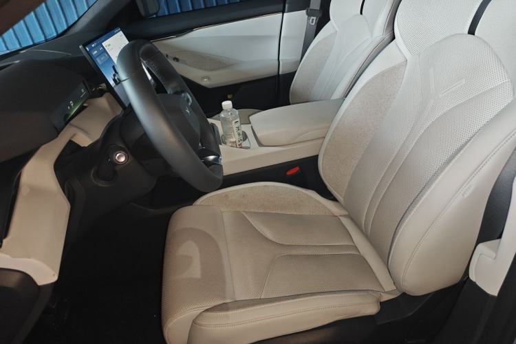 Used XPeng P7 2025 Model—702 Long Range Ultra Left Front Seat