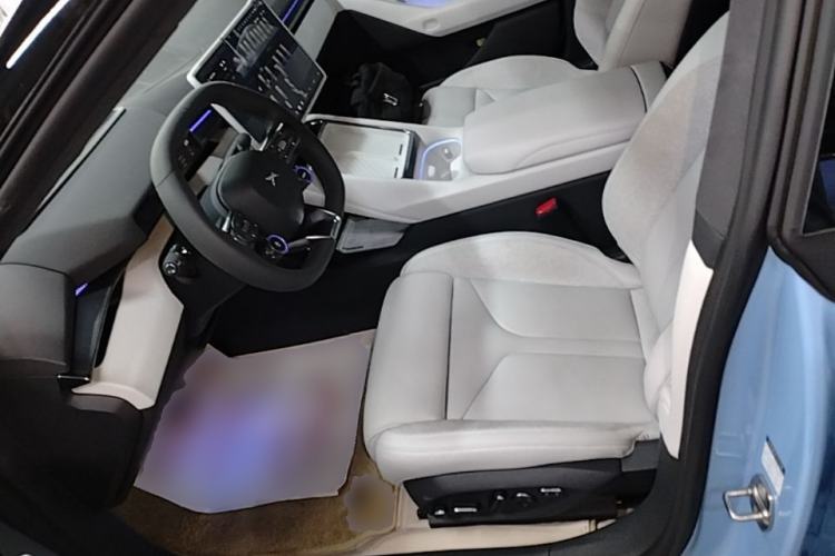 Used XPeng P7 2025 Model—820 Ultra Long Range Ultra Left Front Seat
