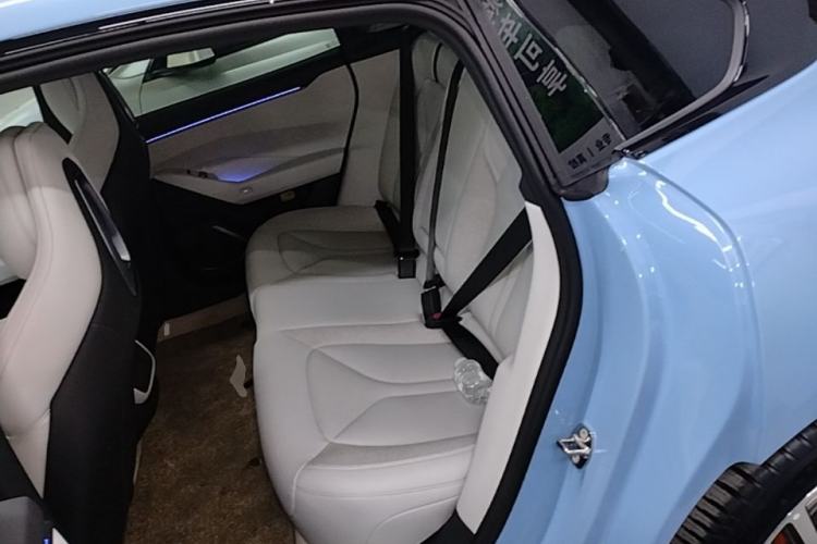 Used XPeng P7 2025 Model—820 Ultra Long Range Ultra Left Rear Seat