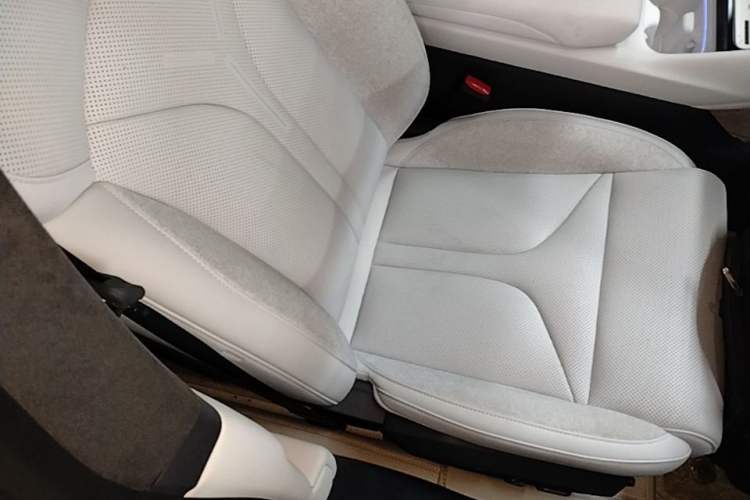 Used XPeng P7 2025 Model—820 Ultra Long Range Ultra Right Front Seat