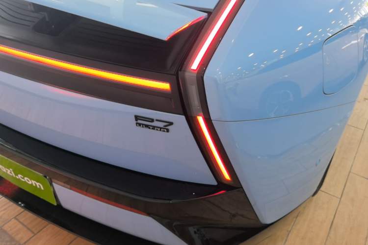 Used XPeng P7 2025 Model—702 Long Range Ultra Right Rear Taillight