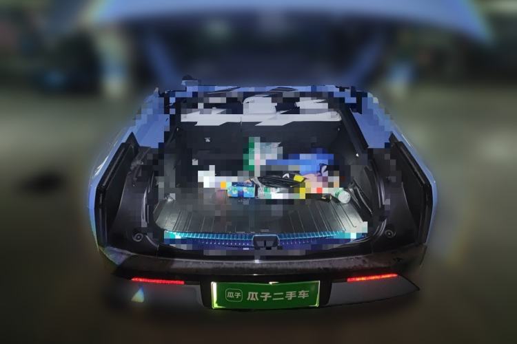 Used XPeng P7 2025 Model—750 All-Wheel-Drive High-Performance Ultra Trunk