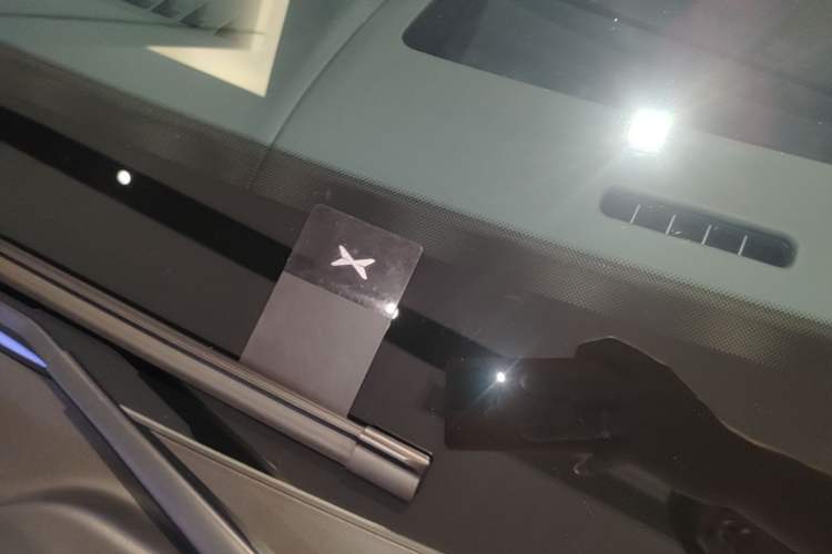 Used XPeng P7 2025 Model—702 Long Range Ultra Vehicle Key