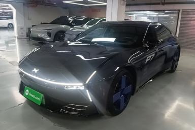 Used XPeng P7 2025 Model—750 All-Wheel-Drive High-Performance Ultra