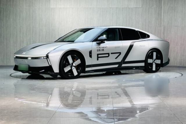 Used XPeng P7 2025 Model—750 All-Wheel-Drive High-Performance Ultra