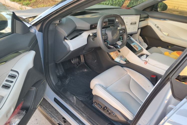 Used XPeng P7 2025 Model—702 Long Range Ultra Driver Seat