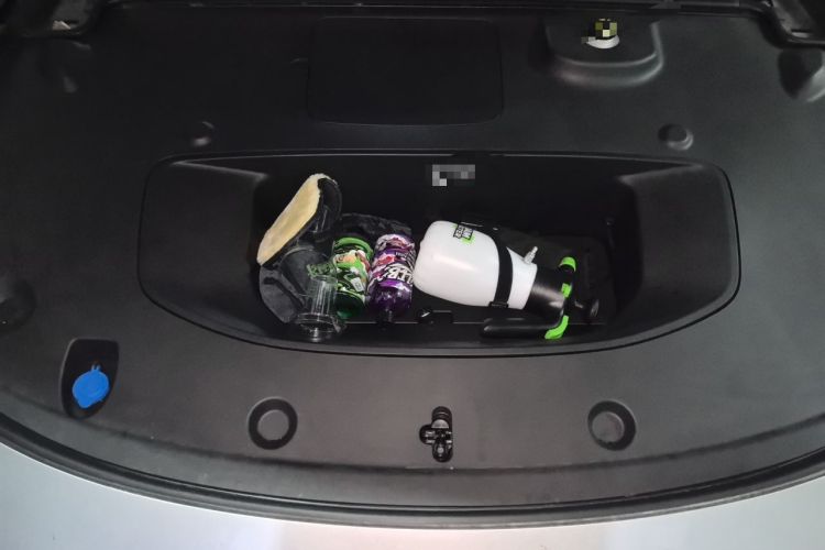 Used XPeng P7 2025 Model—702 Long Range Ultra Engine Bay