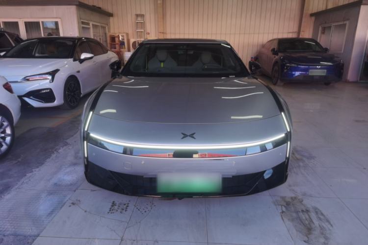Used XPeng P7 2025 Model—750 All-Wheel-Drive High-Performance Ultra Front