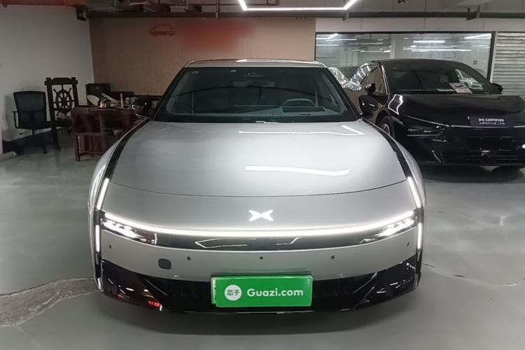 Used XPeng P7 2025 Model—750 All-Wheel-Drive High-Performance Ultra Front