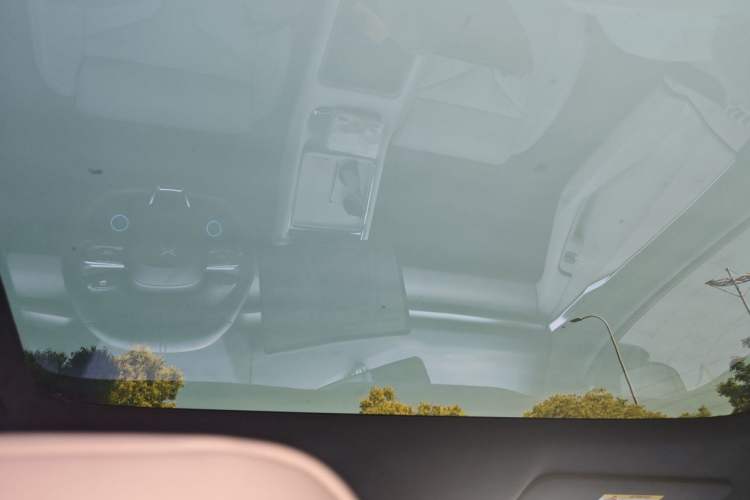 Used XPeng P7 2025 Model—702 Long Range Ultra Headliner