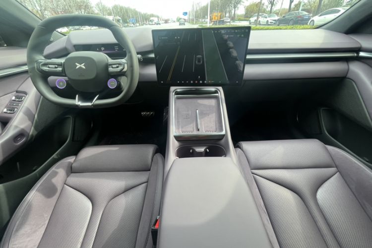 Used XPeng P7 2025 Model—702 Long Range Ultra Interior 1