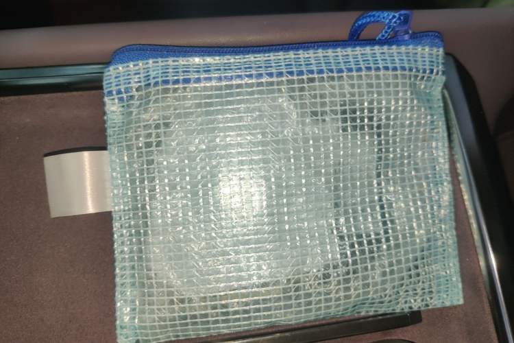 Used XPeng P7 2025 Model—702 Long Range Ultra Interior 1