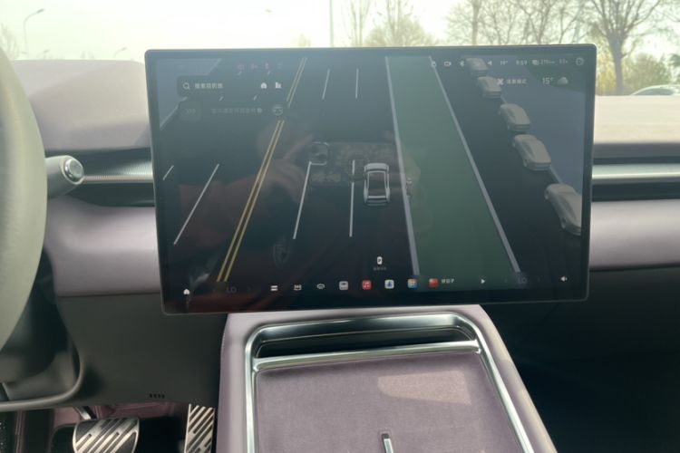 Used XPeng P7 2025 Model—702 Long Range Ultra Interior 3