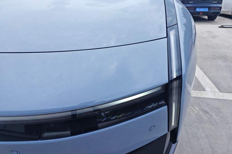 Used XPeng P7 2025 Model—750 All-Wheel-Drive High-Performance Ultra Left Front Headlight