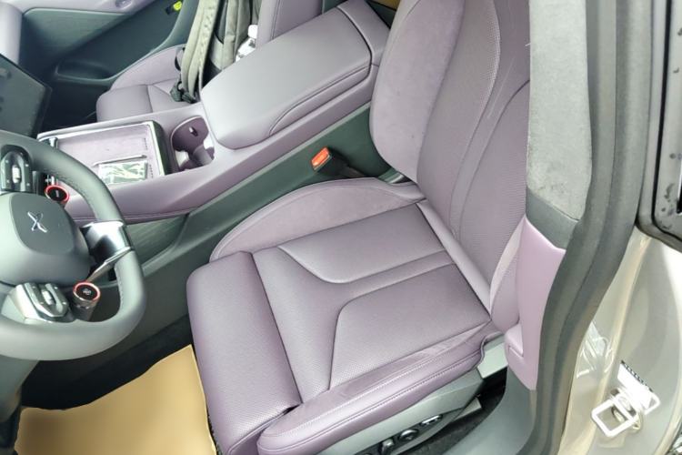 Used XPeng P7 2025 Model—702 Long Range Ultra Left Front Seat