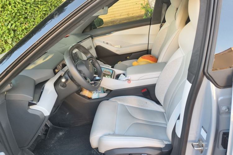 Used XPeng P7 2025 Model—702 Long Range Ultra Left Front Seat