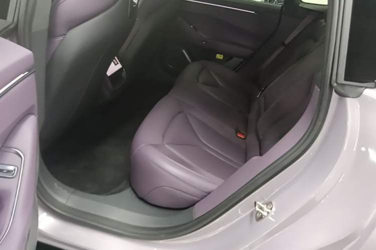 Used XPeng P7 2025 Model—702 Long Range Ultra Left Rear Seat