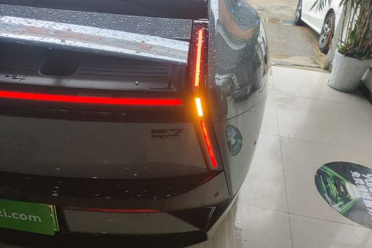 Used XPeng P7 2025 Model—702 Long Range Ultra Right Rear Taillight