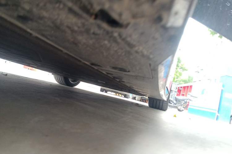Used XPeng P7 2025 Model—750 All-Wheel-Drive High-Performance Ultra Chassis Front Left