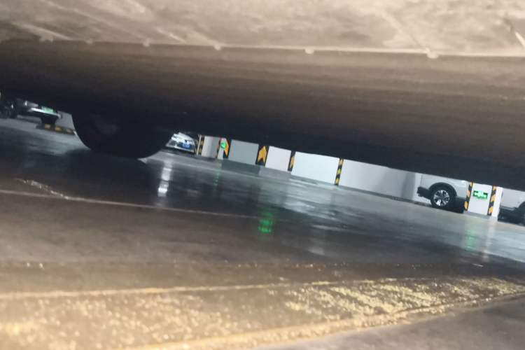 Used XPeng P7 2025 Model—702 Long Range Ultra Chassis Front Right