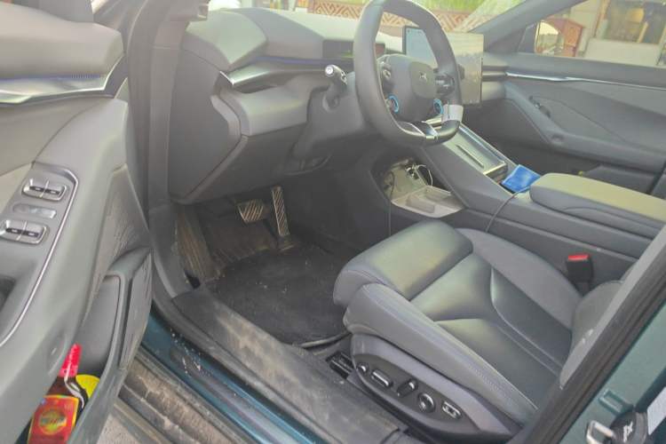 Used XPeng P7 2025 Model—820 Ultra Long Range Ultra Driver Seat