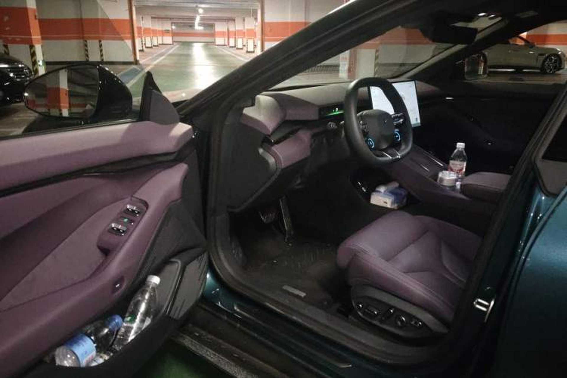 Used XPeng P7 2025 Model—702 Long Range Ultra Driver Seat