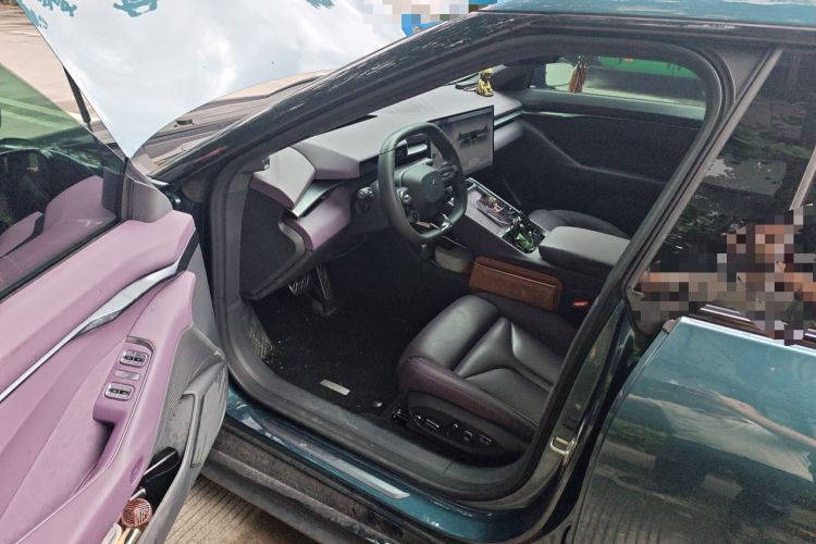 Used XPeng P7 2025 Model—820 Ultra Long Range Ultra Driver Seat