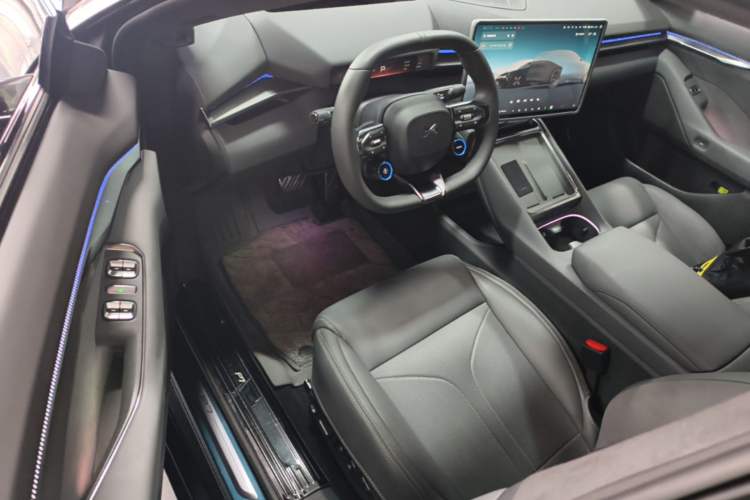 Used XPeng P7 2025 Model—820 Ultra Long Range Ultra Driver Seat