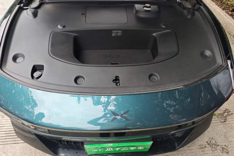 Used XPeng P7 2025 Model—820 Ultra Long Range Ultra Engine Bay