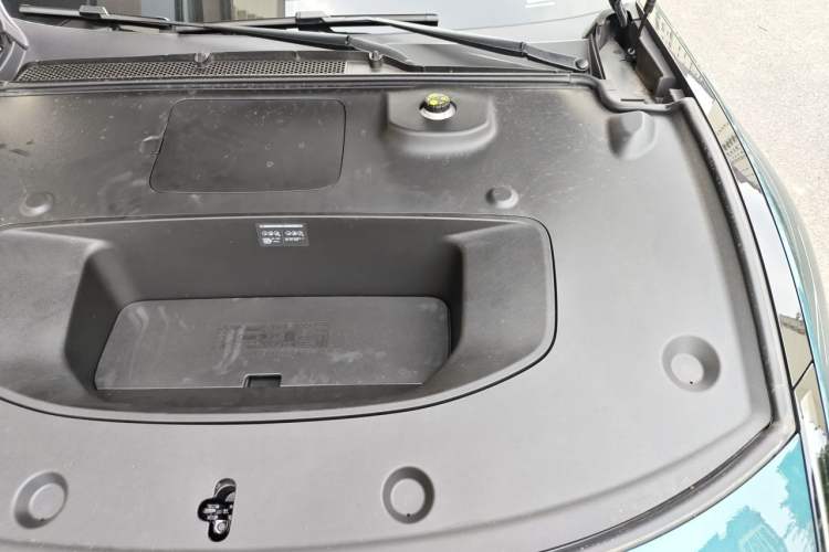 Used XPeng P7 2025 Model—702 Long Range Ultra Engine Bay Left